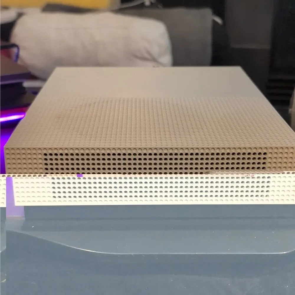Microsoft Xbox One S White Home Console 4K UHD Region Free MPN 1681